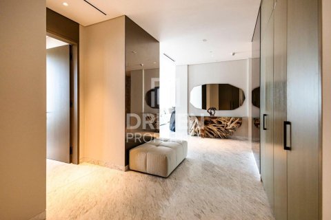 Downtown Dubai (Downtown Burj Dubai), Dubai, UAE의 임대용 아파트 침실 4개, 480.87제곱미터 번호 744972 - 사진 6