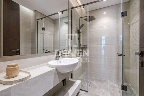 Business Bay, Dubai, UAE의 임대용 아파트 침실 2개, 116.96제곱미터 번호 744969 - 사진 13