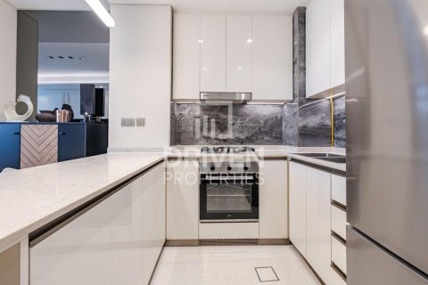 Business Bay, Dubai, UAE의 임대용 아파트 침실 2개, 116.96제곱미터 번호 744969 - 사진 11
