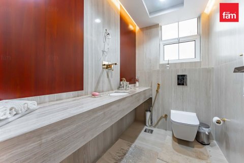 Villa till försäljning i Dubai, UAE 4 sovrum, 799 kvm Nr. 662407 - fotografi 7
