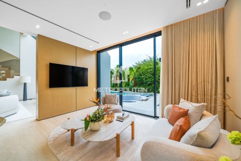 וילה למכירה ב Jumeirah Islands, Dubai, איחוד האמירויות 5 חדרי שינה, 989 מ"ר, מספר 665387 - תמונה 24