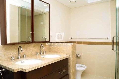 Зняти в оренду квартиру в Даунтаун Дубай (Даунтаун Бурдж Дубай), Дубай, ОАЕ 1 спальня, 78м2, № 665388 - фото 9