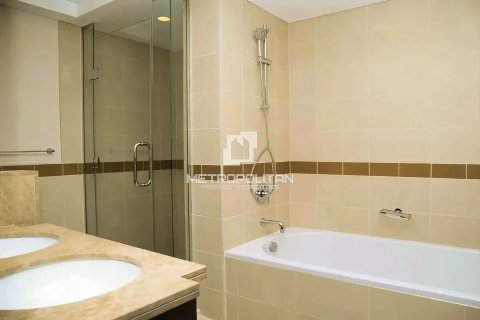 Зняти в оренду квартиру в Даунтаун Дубай (Даунтаун Бурдж Дубай), Дубай, ОАЕ 1 спальня, 78м2, № 665388 - фото 10