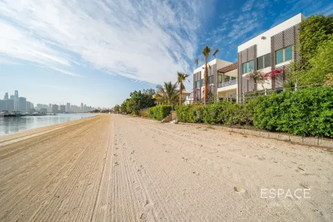 ویلا برای اجاره در Palm Jumeirah، Dubai، امارات متحده عربی 6 خوابه ، 650 متر مربع ، شماره 738473 - تصویر 11