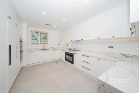 Villa in affitto a Jumeirah Islands, Dubai, EAU 4 camere da letto, 481 mq. № 738468 - foto 3