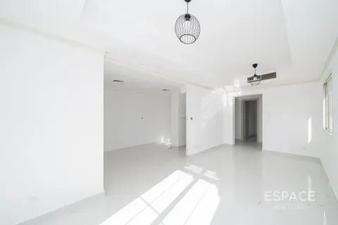 Villa in affitto a The Springs, Dubai, EAU 2 camere da letto, 167 mq. № 738469 - foto 3