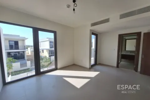 فيلا للإيجار في Tilal Al Ghaf، دبي، الإمارات العربية المتحدة 4 غرفة نوم ، 221 متر مربع ، رقم 738472 - صورة 9