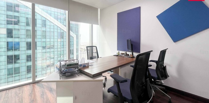 Opisina sa Business Bay, Dubai, UAE 90.4 sq.m. № 648069