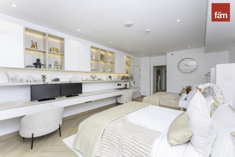 Townhouse in Palm Jumeirah, Dubai, UAE 3 bedrooms, 720.7 sq.m. № 648071 - photo 29