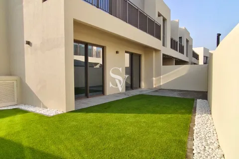Māja Dubai South (Dubai World Central), Dubaijā, AAE 4 istabas, 277 m2 Nr. 711208