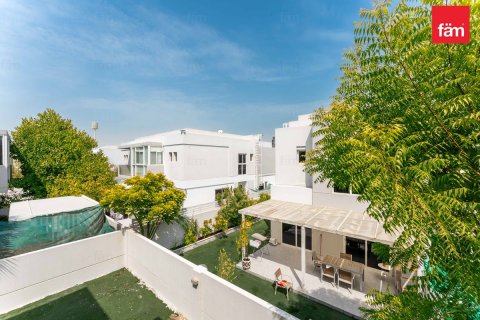 Casa urbana para venda em Dubai, EAU 3 quartos, 300.4 m2 № 752009 - foto 12