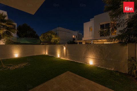 Casa urbana para venda em Dubai, EAU 3 quartos, 300.4 m2 № 752009 - foto 24