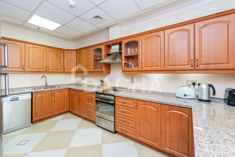 Apartamento en venta en Palm Jumeirah, Dubai, EAU 2 dormitorios, 166 m2 № 707852 - foto 5