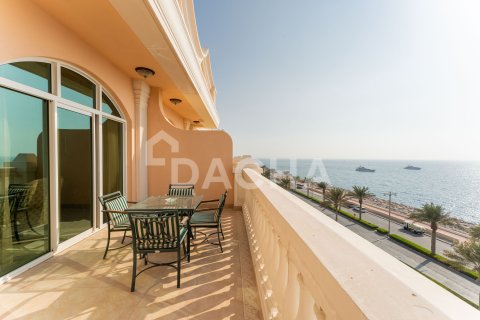 Apartamento en venta en Palm Jumeirah, Dubai, EAU 2 dormitorios, 166 m2 № 707852 - foto 17