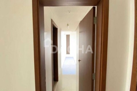 Apartamento en venta en Jumeirah Village Circle, Dubai, EAU 2 dormitorios, 143 m2 № 707847 - foto 7