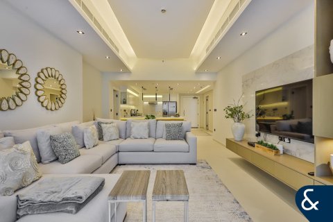 Apartament do wynajęcia w Palm Jumeirah, Dubai, ZEA 2 sypialnie, 162 mkw., nr 668148 - zdjęcie 1