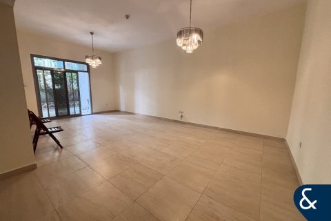 Apartmen di Al Furjan, Dubai, UAE 2 bilik tidur, 196 meter persegi № 668146 - foto 2