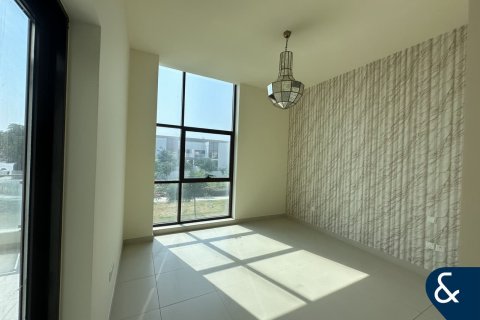 Vila v Mohammed Bin Rashid City, Dubai, SAE 4 spálne, 187 m2 č. 668145 - Fotografia 3
