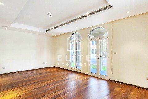 Villa Palm Jumeirah, Dubaijā, AAE 6 istabas, 1245 m2 Nr. 736320 - attēls 12