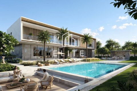Villa in Dubai, UAE 7 bedrooms, 2779 sq.m. № 736319 - photo 2
