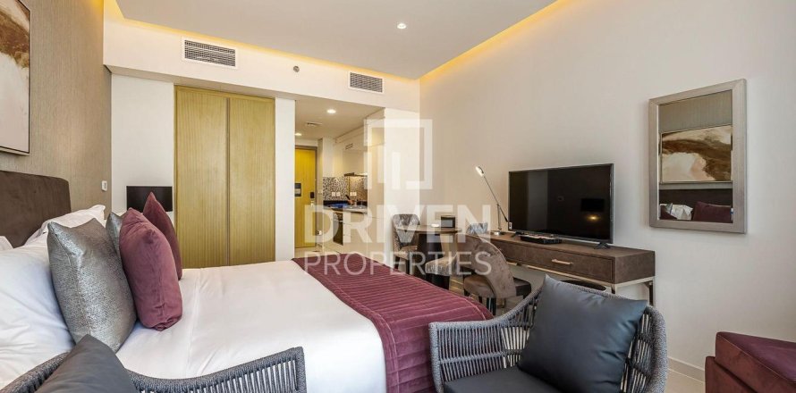 Korter asukohaga Business Bay, Dubai, AÜE: 1 toaline, 31.87 m² Nr 744451