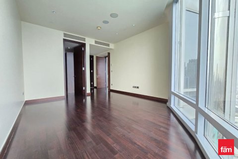 Appartement te huur in Downtown Dubai (Downtown Burj Dubai), Dubai, VAE 2 slaapkamers, 165.2 vr.m., nr 669956 - foto 4