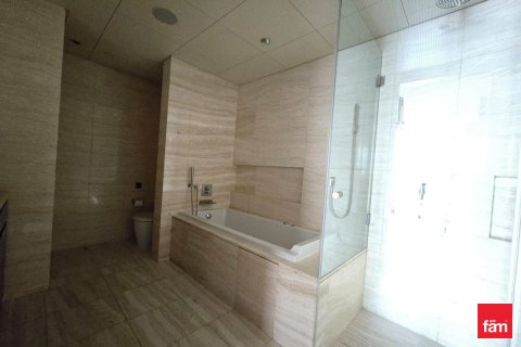 Appartement te huur in Downtown Dubai (Downtown Burj Dubai), Dubai, VAE 2 slaapkamers, 165.2 vr.m., nr 669956 - foto 10