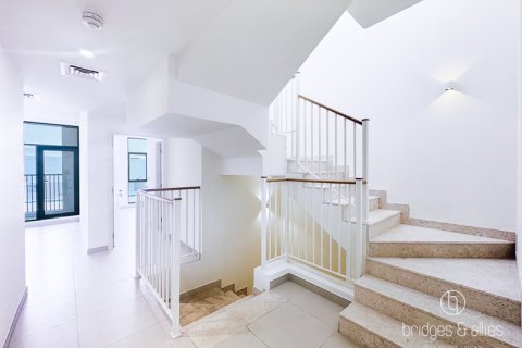 Villa para arrendamento em Dubai South (Dubai World Central), Dubai, EAU 3 quartos, 324 m2 № 697409 - foto 9