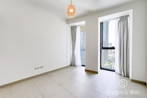 Apartemen di Downtown Dubai (Downtown Burj Dubai), UEA 2 kamar tidur, 129 m2 nomor 697414 - foto 9