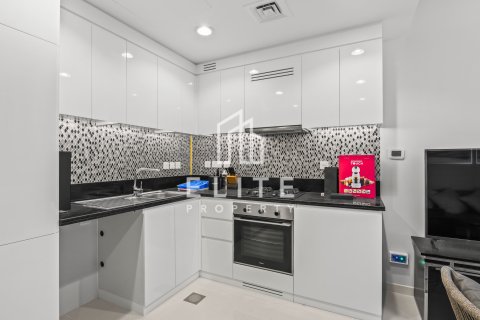 Huoneisto Business Bay, Dubai, Arabiemiraatit 1 makuuhuone, 63 m2 № 647555 - kuva 16