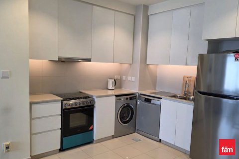 Apartmen di Dubai, UAE 2 bilik tidur, 112.8 meter persegi № 702571 - foto 6