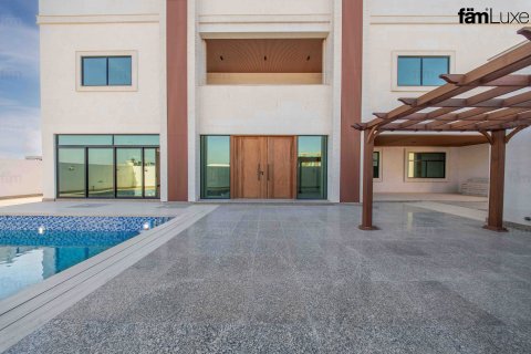 Вилла Дубай, БАӘ-да 6 жатын бөлмелер, 915 м² № 702572 - фото 2