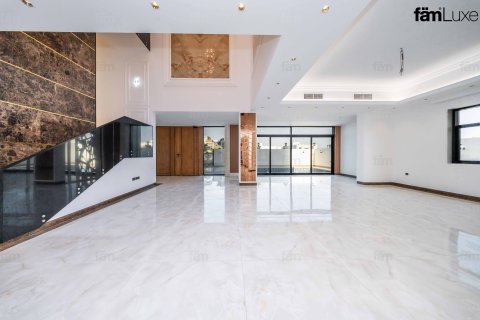 Вилла Дубай, БАӘ-да 6 жатын бөлмелер, 915 м² № 702572 - фото 4