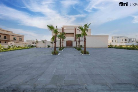 Villa in Dubai, VAE 6 slaapkamers, 915 vr.m. nr 702572