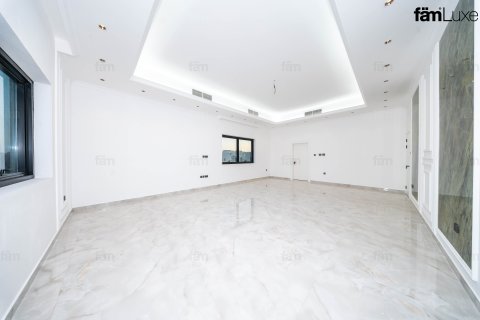 Вилла Дубай, БАӘ-да 6 жатын бөлмелер, 915 м² № 702572 - фото 16