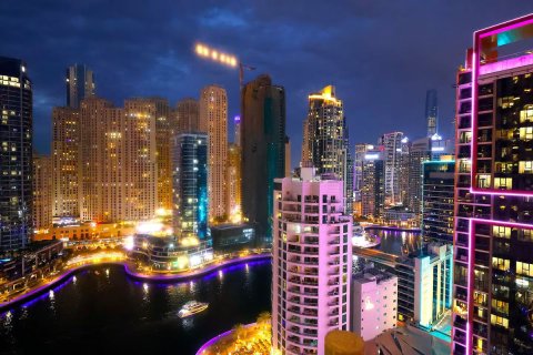 Apartment in Dubai Marina, UAE 1 bedroom, 84.2 sq.m. № 647658 - photo 15