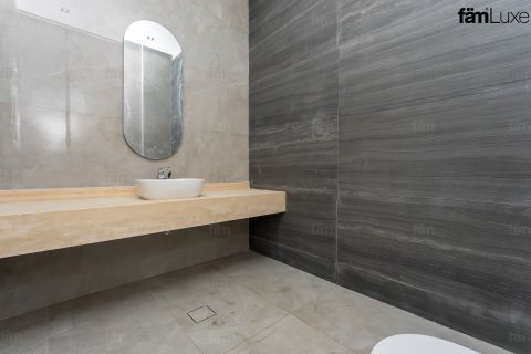 Vilă de închiriat în Dubai, EAU 4 dormitoare, 1393.5 mp.  №647660 - poză 19