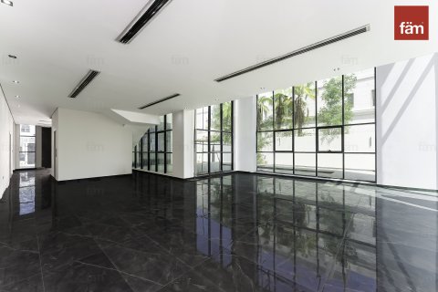 Vila di Dubai, UEA 4 kamar tidur, 1393.5 m2 nomor 647660 - foto 1