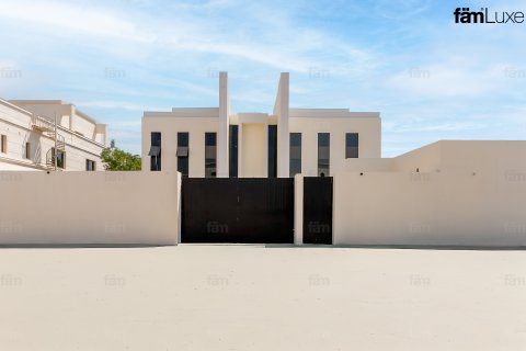 Vilă de închiriat în Dubai, EAU 4 dormitoare, 1393.5 mp.  №647660 - poză 20
