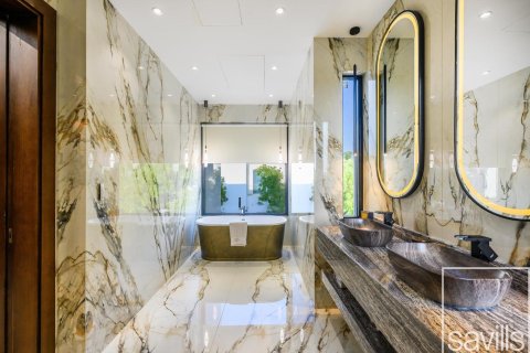 Vilë në Al Barari, Dubai, Emiratet e Bashkuara Arabe 4 dhoma gjumi, 1003 m2. № 681045 - Foto 24