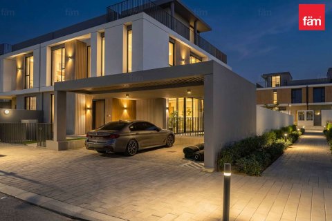 Villa sa Dubai, UAE 5 silid-tulugan, 419.9 sq.m. № 662211 - larawan 17