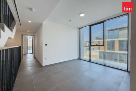 Villa sa Dubai, UAE 5 silid-tulugan, 419.9 sq.m. № 662211 - larawan 22