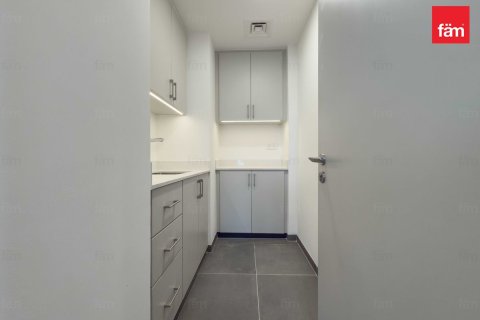 Villa sa Dubai, UAE 5 silid-tulugan, 419.9 sq.m. № 662211 - larawan 15