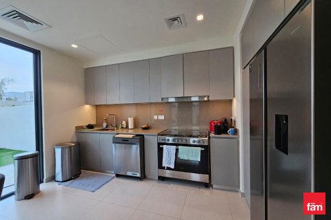 Maison de ville à louer à Dubai, EAU 4 chambres, 263.3 m2 № 662209 - photo 13