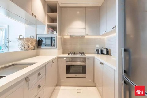 Apartemen di Downtown Dubai (Downtown Burj Dubai), UEA 1 kamar tidur, 79.9 m2 nomor 687510 - foto 5