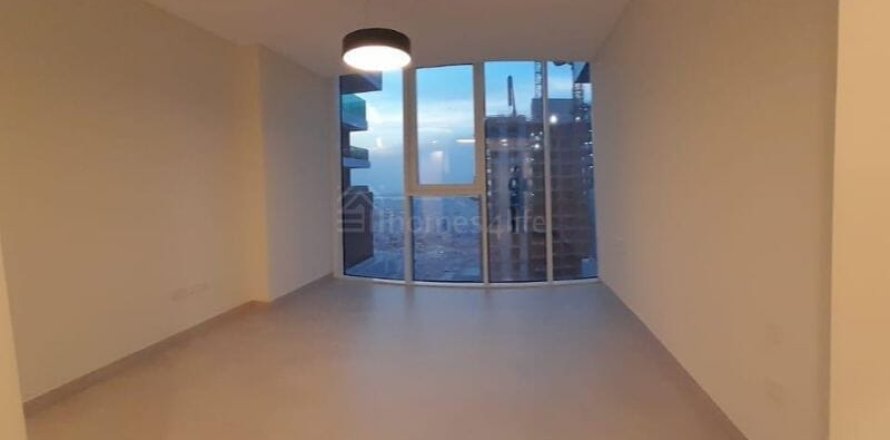 Apartmen di Bur Dubai, UAE 2 bilik tidur, 119 meter persegi № 715214