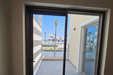 Stadthaus zur Miete in Damac Lagoons, Dubai, VAE 4 Schlafzimmer, 144 m2 Nr. 740632 - Foto 9