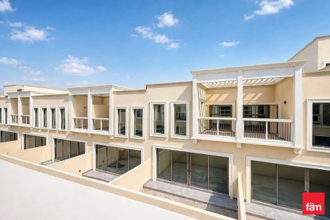 Townhouse de închiriat în Dubai, EAU 4 dormitoare, 144 mp. №718026 - poză 2