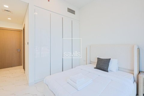 Apartment in Al Khalidiya, Abu Dhabi, UAE 3 bedrooms, 195.47 sq.m. № 748144 - photo 18