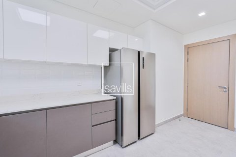 Apartment in Al Khalidiya, Abu Dhabi, UAE 3 bedrooms, 195.47 sq.m. № 748144 - photo 14